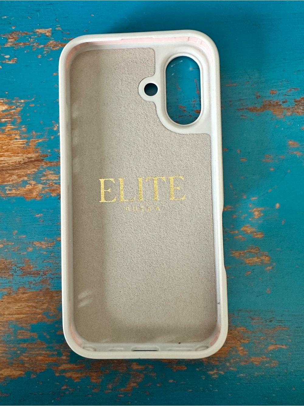 BURGA Butter Elite Puffy Protective Phone Case for iPhone 16 - Picture 4 of 6